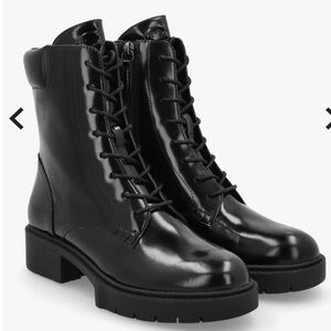 NWOT Coach Leighton Black High Shine Leather Ankle Boots